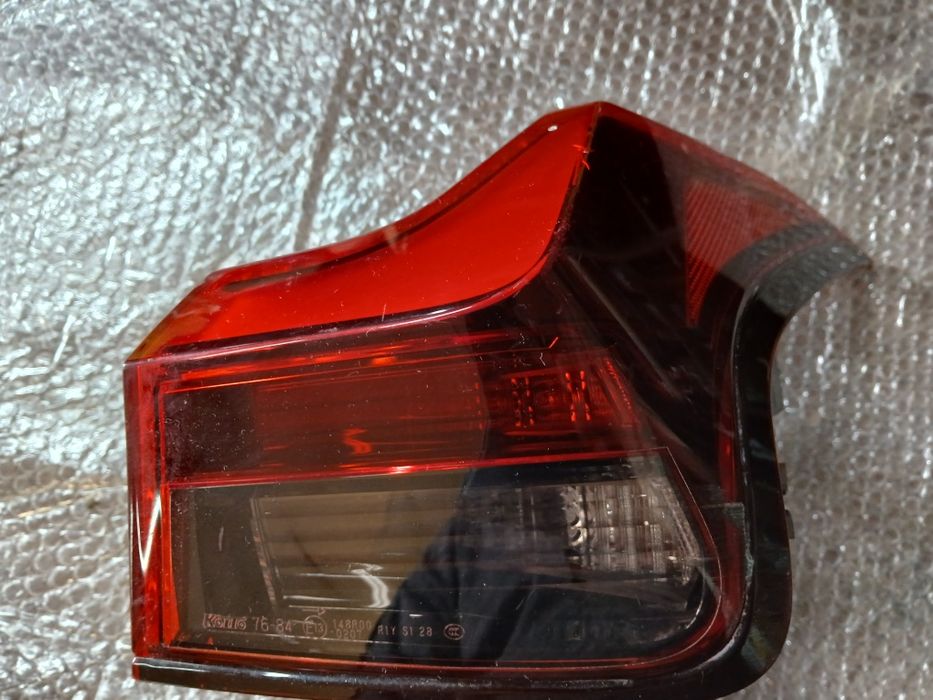 Lampa tylna tył prawa LEXUS UX