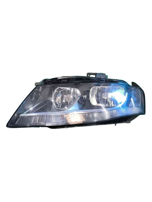 Ótica / Farol Esquerdo AUDI A4 B8
