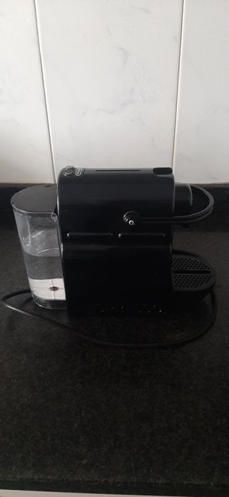 Maquina cafe DELONGHI Nespresso