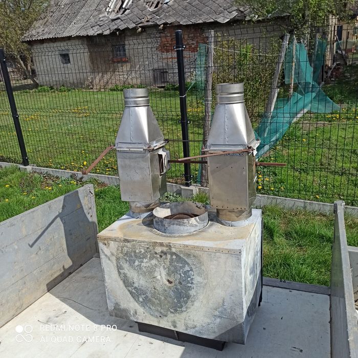 Kominek używany.