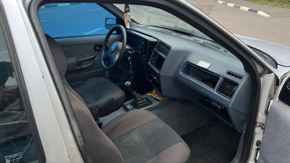 Продам Ford Siera