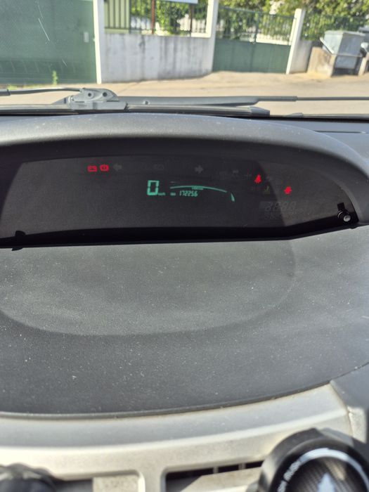 Toyota Yaris VVT-i SOL