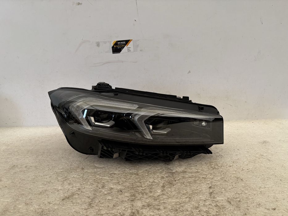 BMW 3 G20 G21 lift LCI lampa prawy przód prawa przednia shadow line