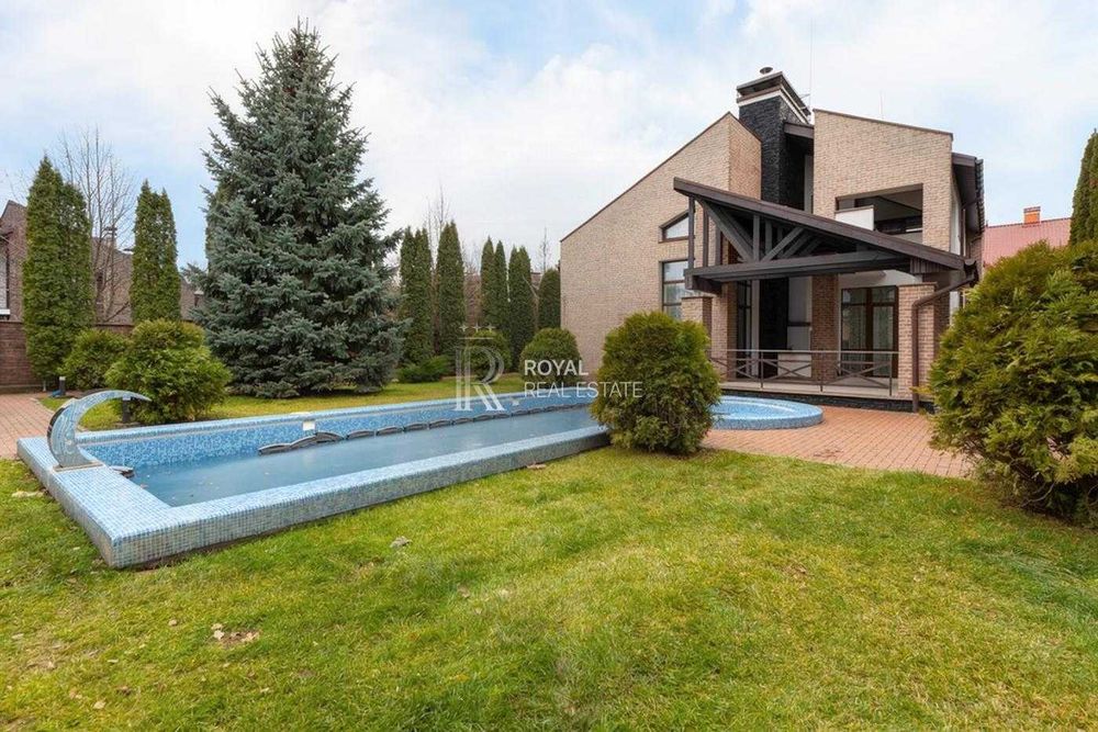 Оренда приватного будинку 378 м²  в Лісниках із басейном, СПА-зоною басейн