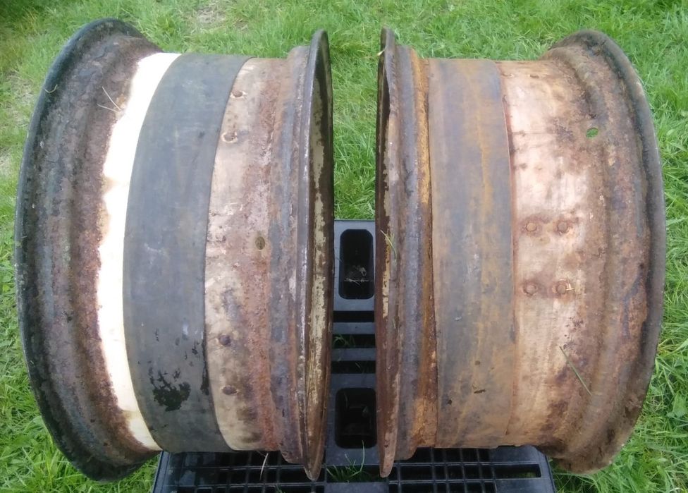 Felgi 14,9/ R28 rolnicze koła obręcze Ursus Zetor