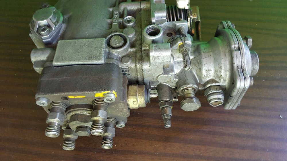 Насос высокого давления BOSCH (IVECO TURBO)