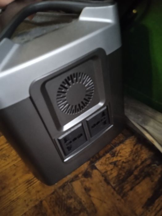 Зарядна станція powerone plus