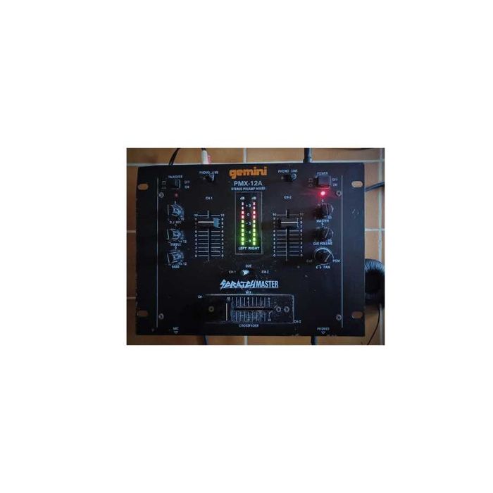 Mesa de Mistura DJ Gemini PMX-12A (ScratchMaster)
