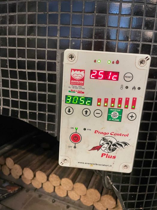 Forno com queimador AVANZINI, Drago Control Plus