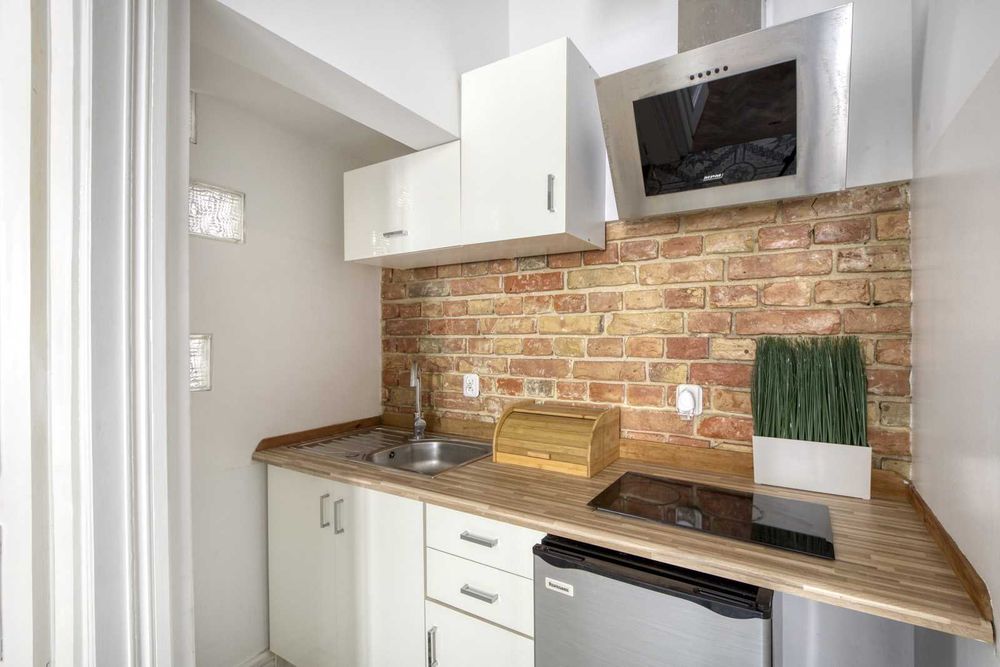 Apartament Nowogrodzka, Pod Pałacem Kultury.