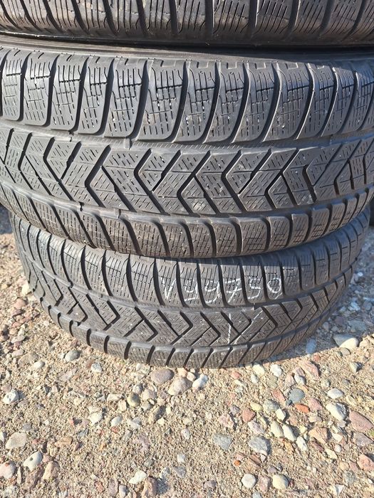 Opony zimowe Pirelli scorpion 235 60 r18