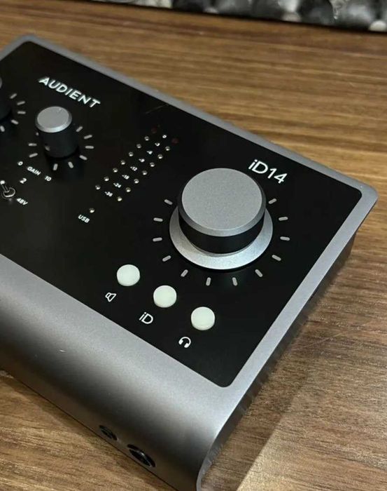 Audient iD14 MK II