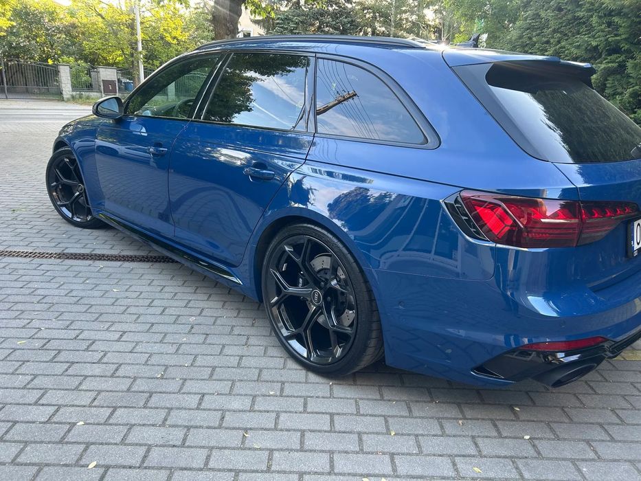 Audi RS4 Limousine Audi A4 RS cesja leasingu