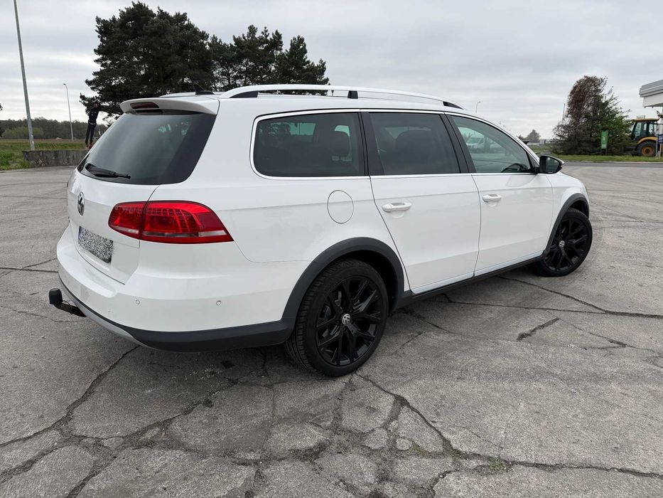 VW Passat ALLTRACK | 2,0 TDI | skóry | 4x4 | panorama | PDC | zarejestrowany