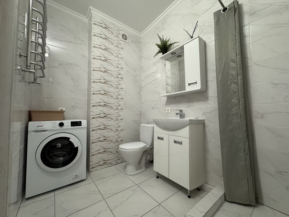 Продам 1 кімнатну квартиру в центрі від ВЛАСНИКА