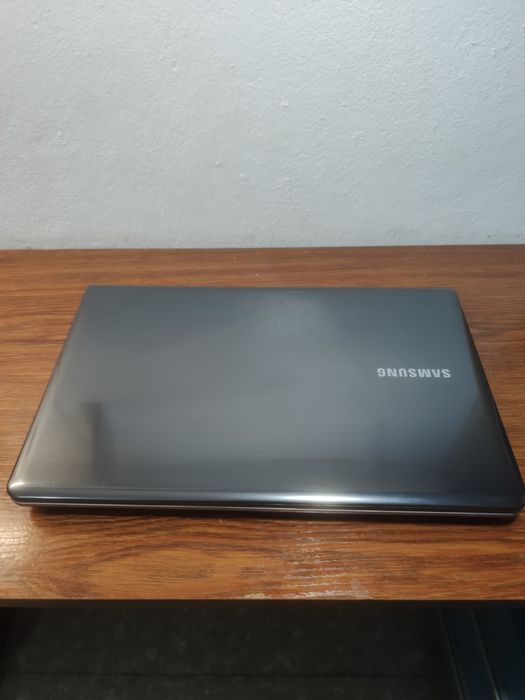 Computador portátil Samsung NP350V5C para aproveitamento de peças