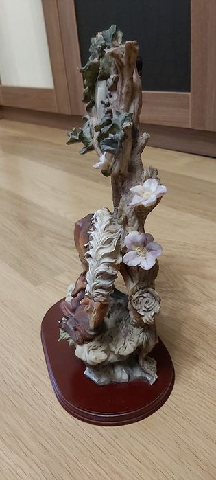 Продам статуэтку с часами