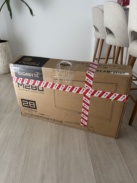 Monitor Gigabyte M28U - 28" 4K Gaming Monitor