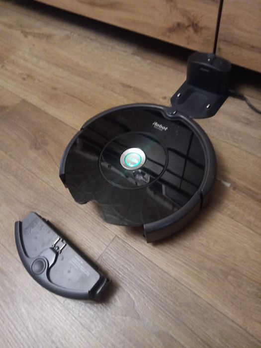 Робот пылесос iRobot