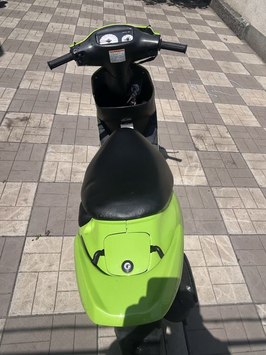 Продам Скутер Suzuki lets 2 в гарному стані