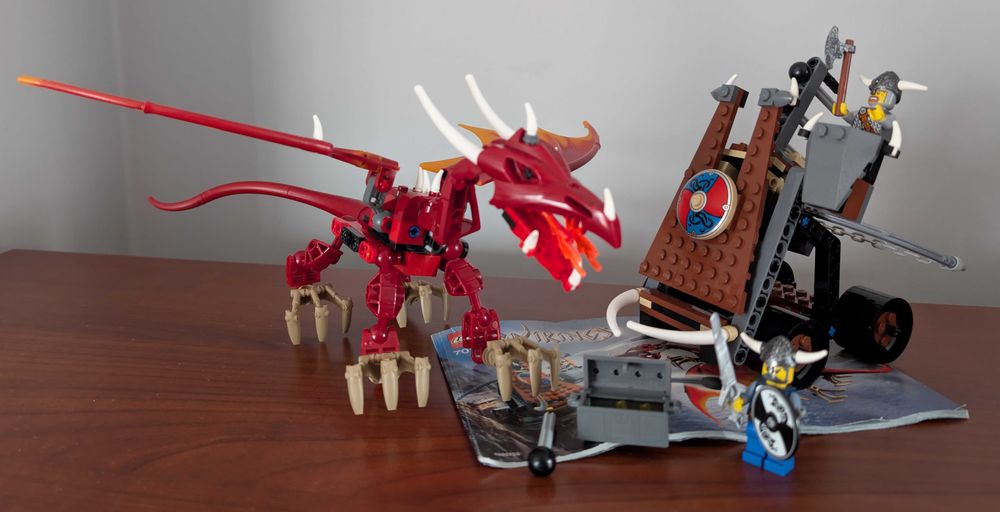Lego 7017 Katapulta Wikingów ze Smokiem