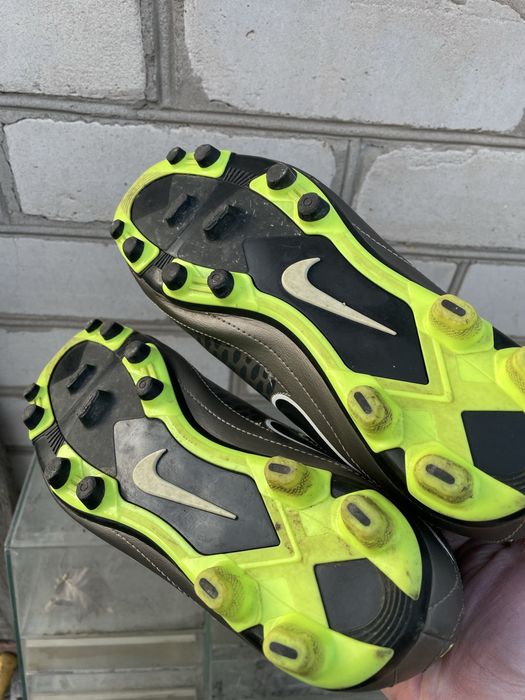 Продам Бутсы Nike