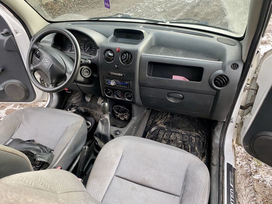 Citroen Berlingo 1.9 простой дизель 2006 год