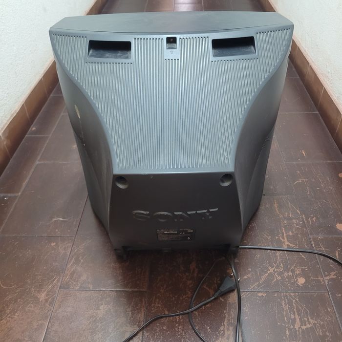 TV Sony Trinitron modelo KV-21R1E