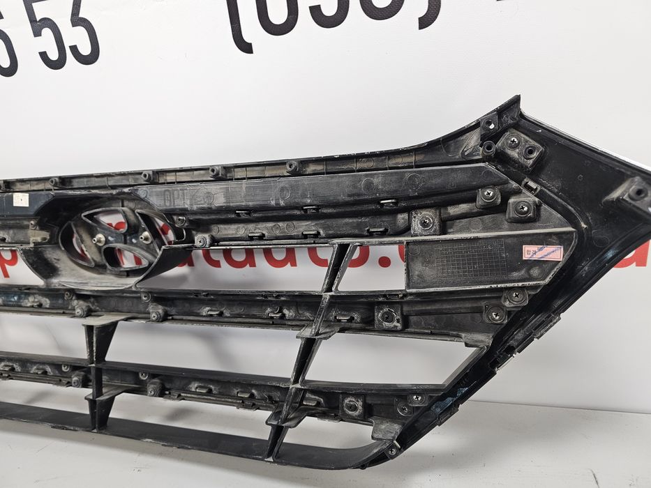 Решітка радіатора Hyundai Tucson 2015-2018 р.в. стан нової.