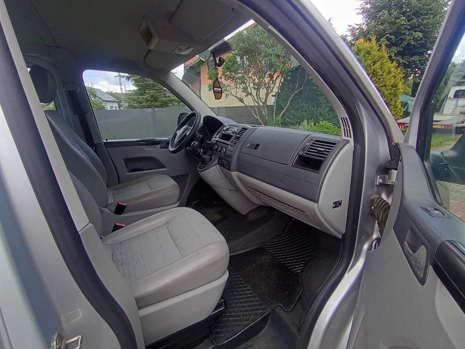 Volkswagen  T5 2.0