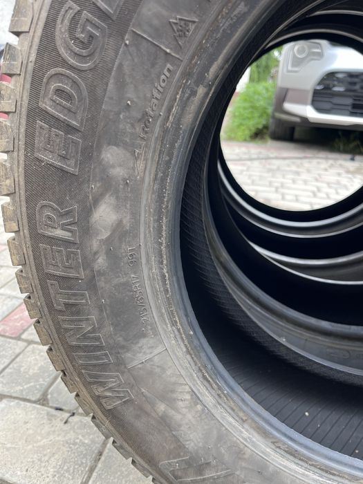 Зимня резина hankook 215/65 r17 25 рік