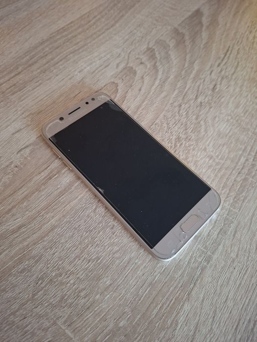 Samsung Galaxy  J5
