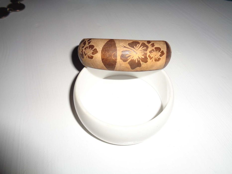 Rękodzieło Piękna Bransoletka drewniana