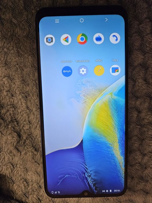 Telefon vivo Y01