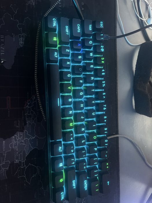 Pc gamer bom e novo vai junto com os monitores