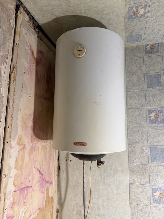 Продам Бойлер 80 л