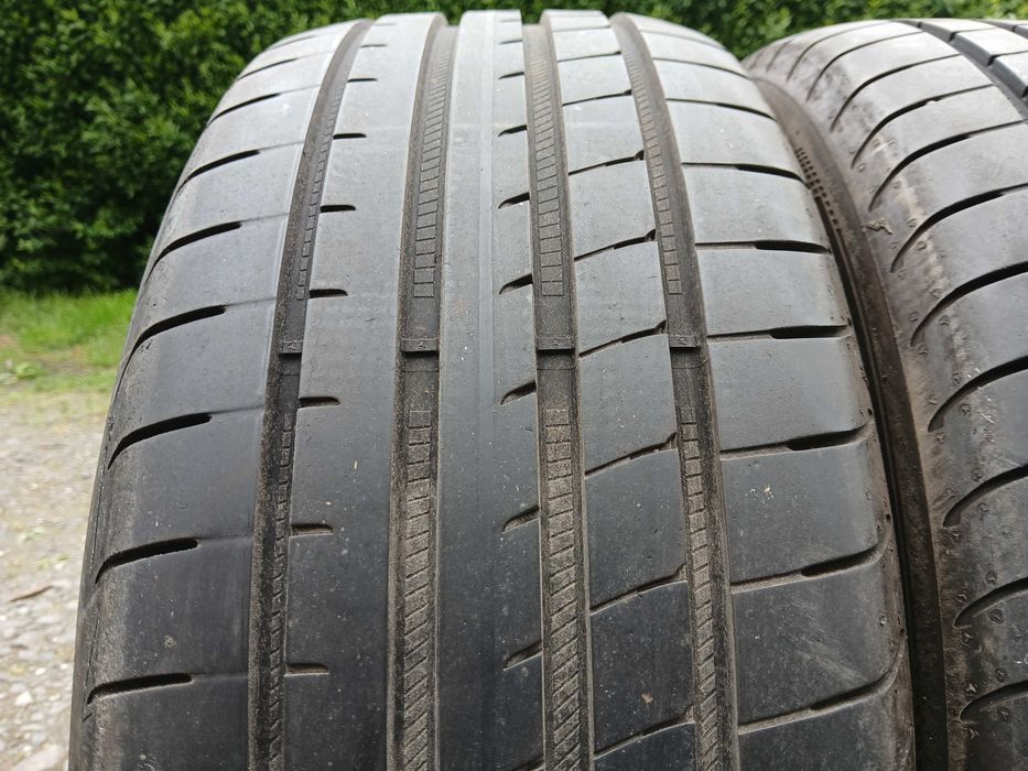 Opony 225/45/18 Goodyear bieżnik 6,5mm 20 rok F-VAT