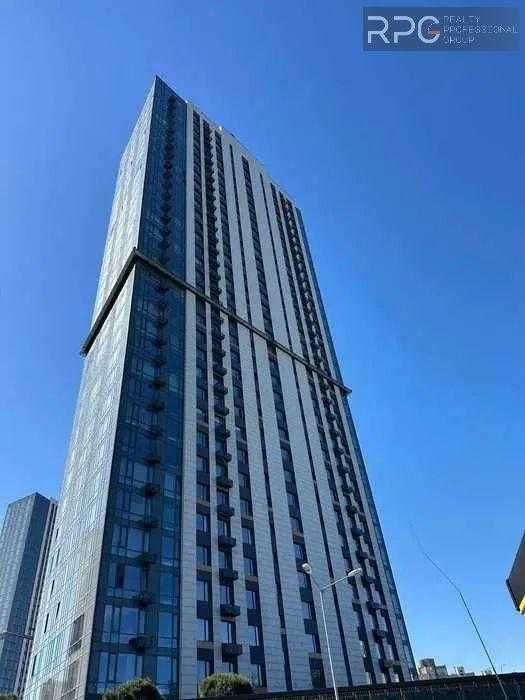 ЄОСЕЛЯ | ГЕНЕРАТОР | Продаж 2-кімнатної квартири в ЖК "Метрополіс", 67 м²