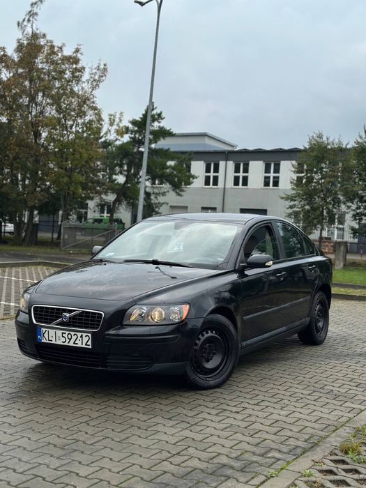 Volvo S40