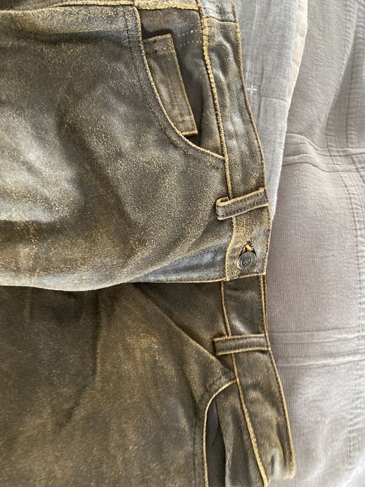 Spodnie Chanel skora i jeans .