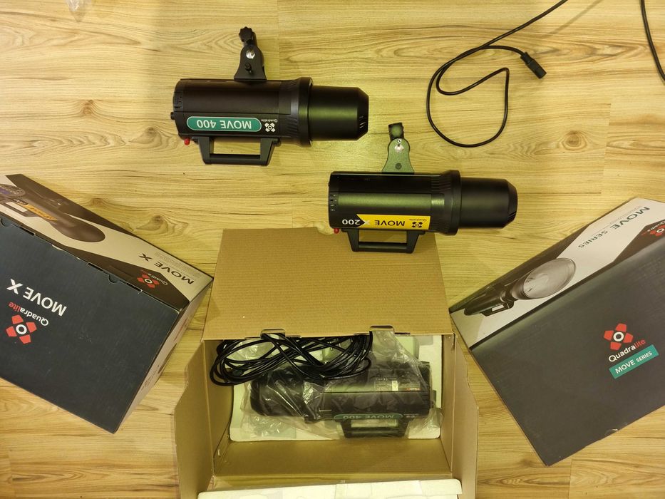 Zestaw dwóch lamp Quadralite Move 400 + 2 softboxy