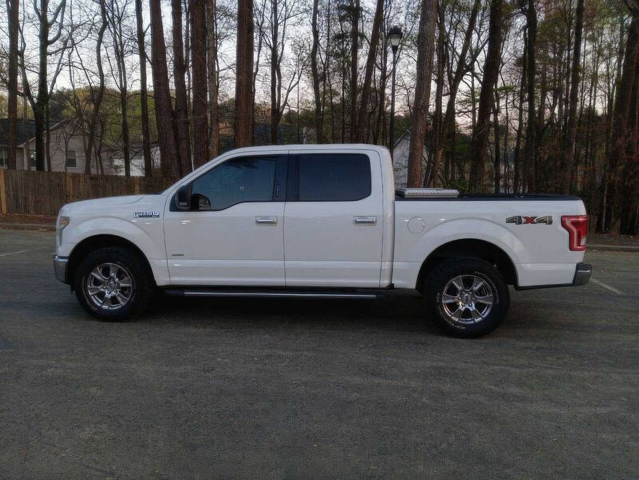 Ford F-150 XLT      2015