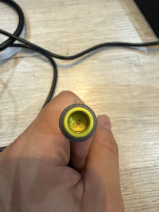 Oryginalny zasilacz Lenovo 20V 3.25A 65W okrągły z bolcem