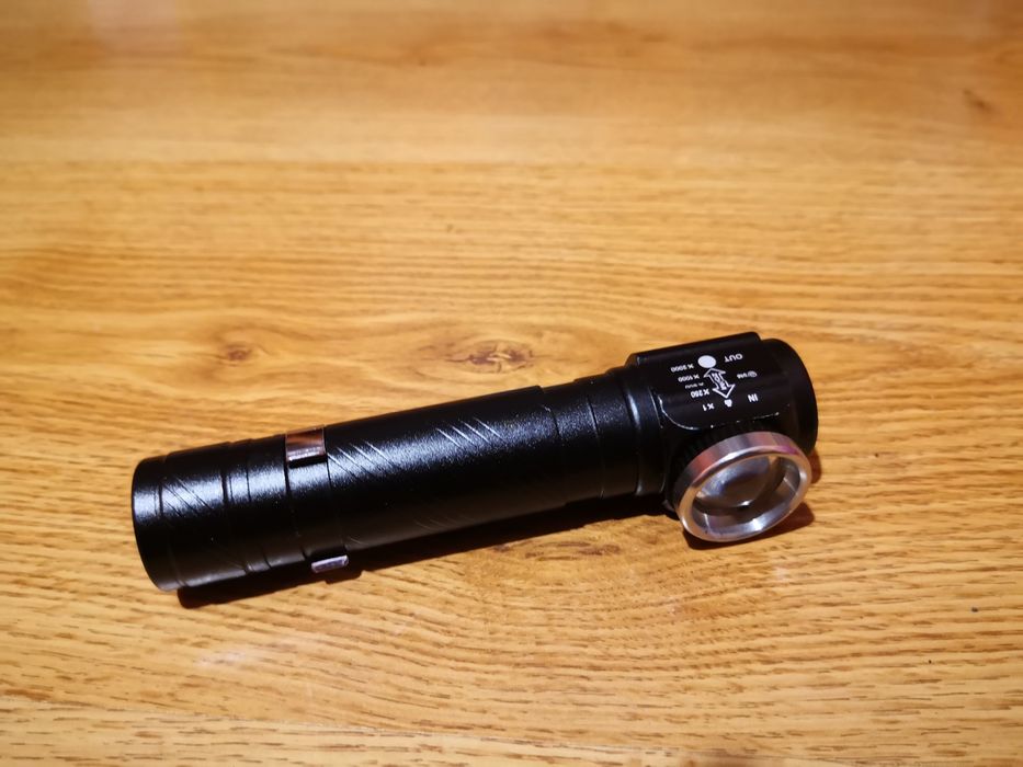 Latarka czołowa LED na 18650 usb czołówka