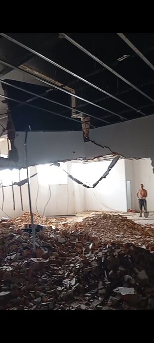 demolições, remuneração de entulho, limpeza pós obras.