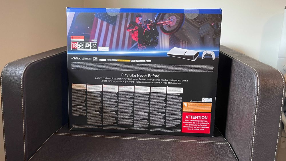 PS5 Digital 1 TB + 1 Comando - Praticamente Novo - Playstation 5