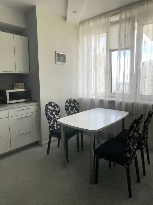 Квартира, 5к. Євроремонт. Срібнокільська 1, Позняки, Дарницький район