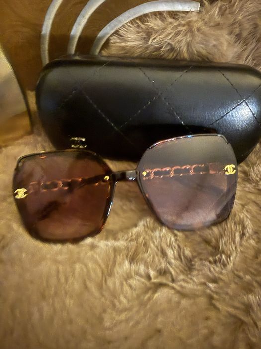 Oculos de sol Chanel  novos