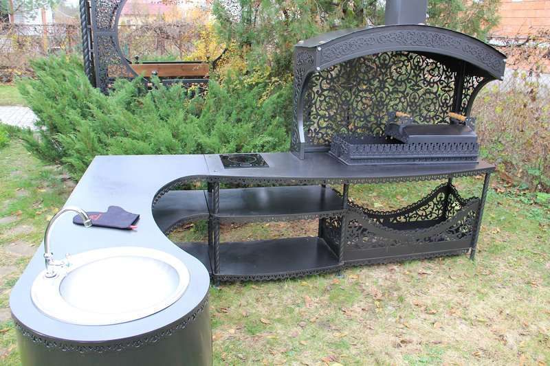 Мангальная зона с вытяжкой "Тамерлан" с углом