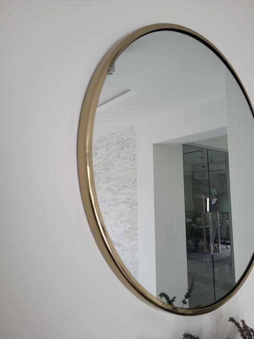 Złote okrągłe lustro ZARA HOME